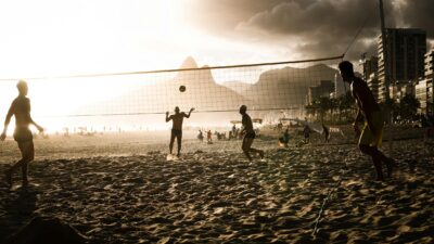 Uşak'ta 8 Mart Dünya Kadınlar Günü kapsamında "Evinin Sultanları" Voleybol