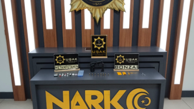 Uşak Emniyet Müdürlüğü’nün düzenlediği narkotik operasyonunda, uyuşturucu madde ticareti yaptığı