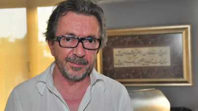 Ünlü yapımcı, yönetmen ve senarist Osman Sınav, bir süredir kanserle