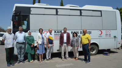 Uşak’ta 14 Haziran Dünya Kan Bağışçıları Günü’nde düzenlenen etkinlikte, hastane