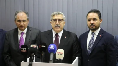 AK Parti Genel Başkan Yardımcısı Hüseyin Yayman, Uşak ziyaretinde parti