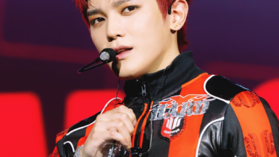 Güney Koreli ünlü rapçi Lee Taeyong’un Seul’deki konserinde Uşakspor logolu