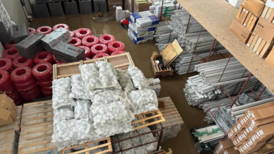 Uşak’ta etkili olan yağışlar sonrası Değirmendere Deresi taştı. Tarım arazileri